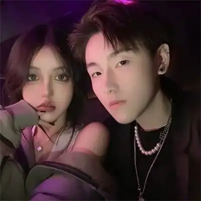 2021最火爆超飒情侣头像 又酷又美真人图片