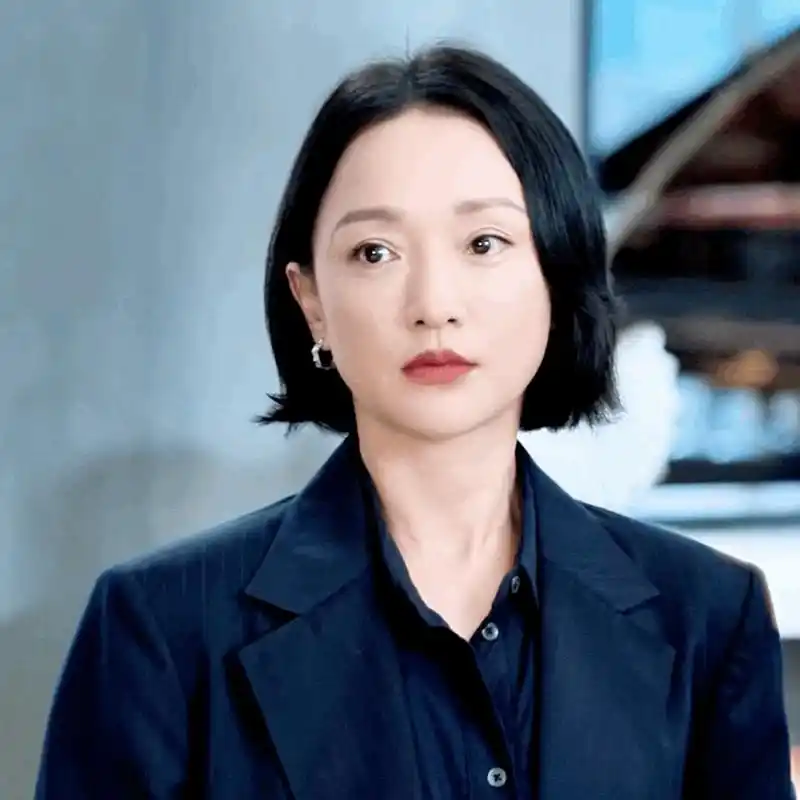 《不完美受害人》周迅演技真的毋庸置疑,压迫感十足,钟楚曦跟她对戏