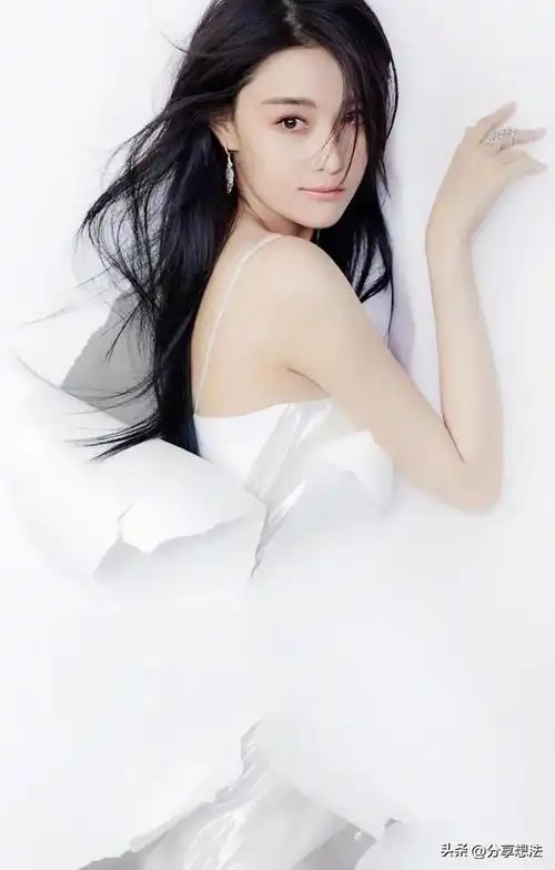 张馨予明星壁纸19