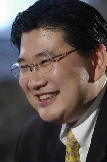 挖挖东方卫视的底——曹可凡原来是狗仔队长_娱乐八卦_天涯论坛