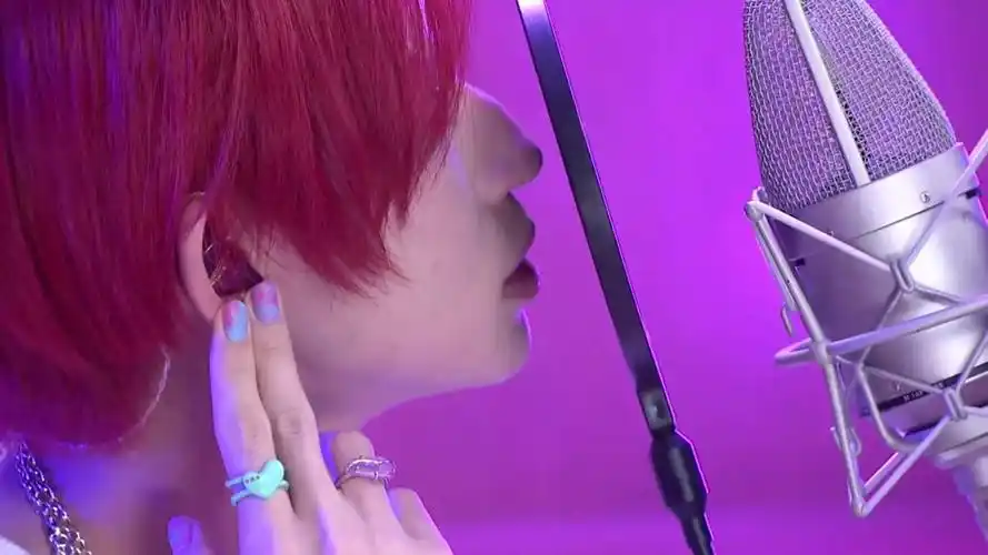 有没有王琳凯的壁纸啊球球了