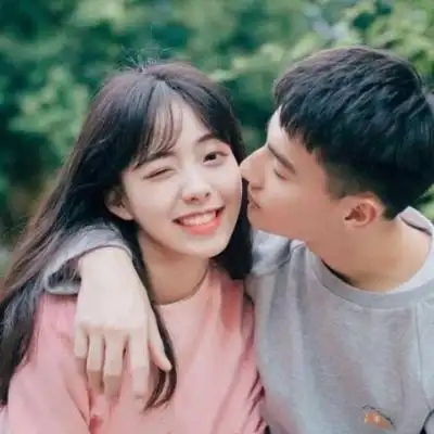 青春甜蜜幸福贴吧头像情侣合照一对两张2019好看的情侣头像