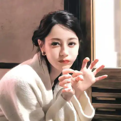 迪丽热巴头像分享来噜