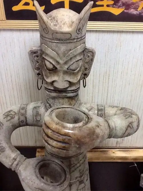 三星堆玉人120cm