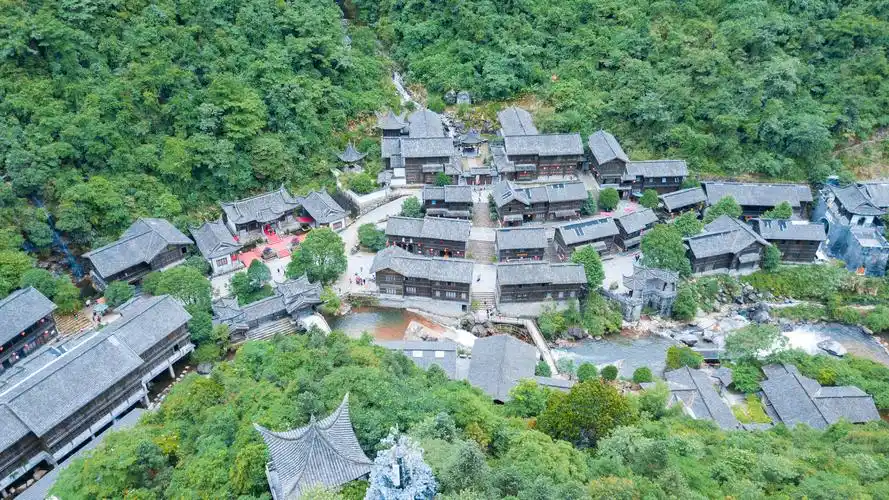 美图欣赏之大觉山古镇1