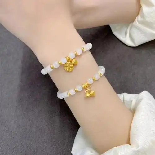 欧颜黄金手链女士999足金转运珠两世欢吊坠和田玉手串福牌首饰品送女