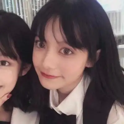 优质真人闺蜜头像总有一个陪你一起疯闹的人