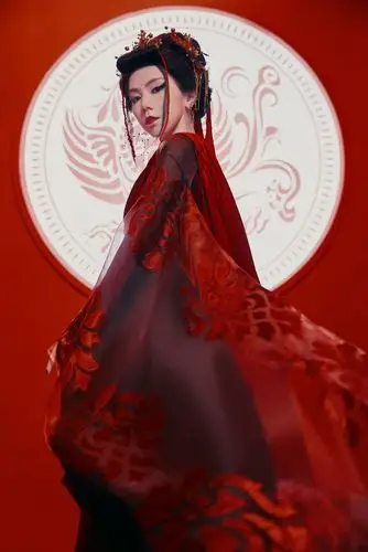 邓紫棋古装形象回想自己自16岁出道的点点滴滴,经历了多年的淬炼,让