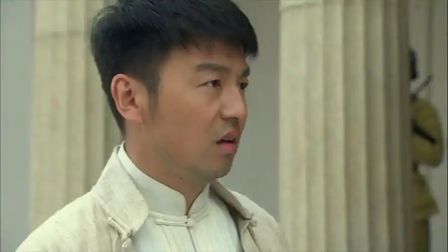 飞哥大英雄雷佳音到哪儿都是活宝局长一见他就猛夸反应太逗