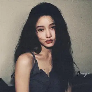 冷酷且超美的女生头像合集