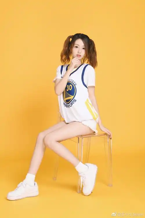 腾讯nba女主播小七个人简历(最美女库蜜——篮球小七来了!