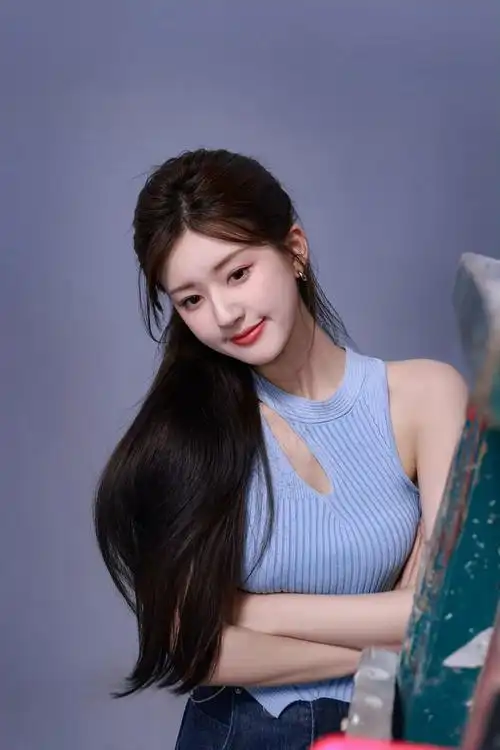 赵露思广告拍摄花絮图|赵露思|花絮_新浪新闻