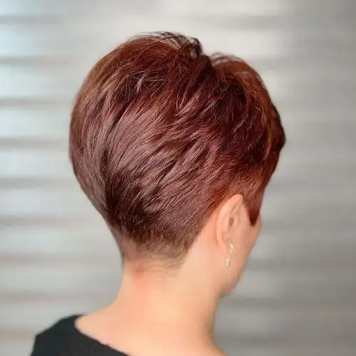 二月二龙抬头女士推边短发很不错你剪了吗