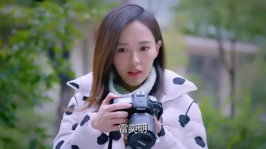 克拉恋人米朵找项链没想到竟在自己男闺蜜的车上这也太巧了