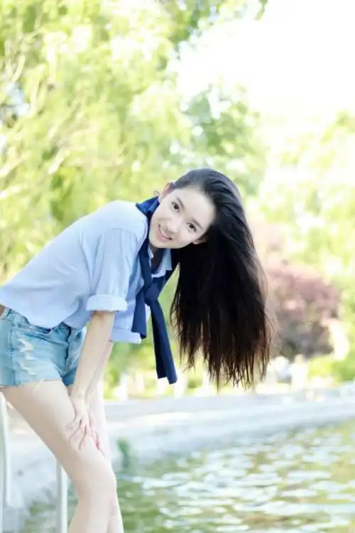 王玉雯 uvin wang的图片