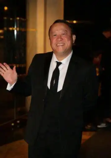 向华强70岁寿宴 竟然请来了消匿多年的她