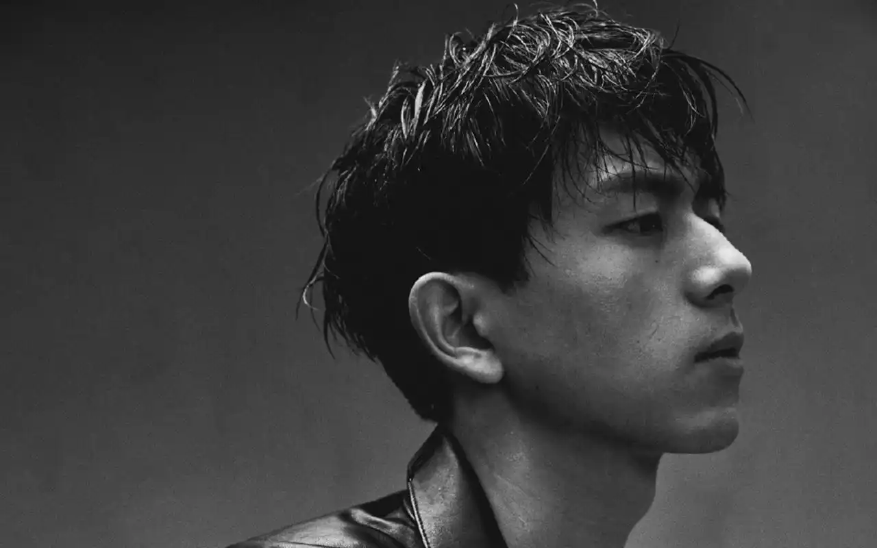 李现超帅写真图片桌面壁纸