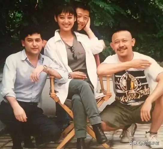 宁静:和姜文传绯闻,25岁嫁给美国前夫,52岁依旧追求自由