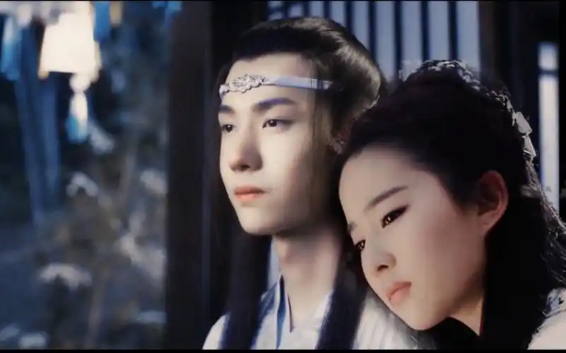 王一博刘亦菲不过遇到再大的困难我亦会与你风雨同舟