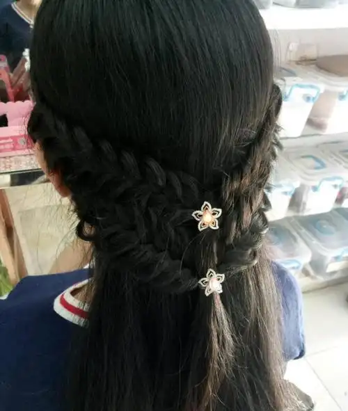 9岁儿童公主头扎法简单(20款小公主发型扎法)