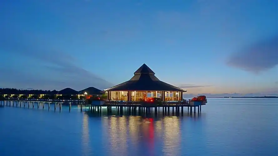 马尔代夫海滩风景壁纸