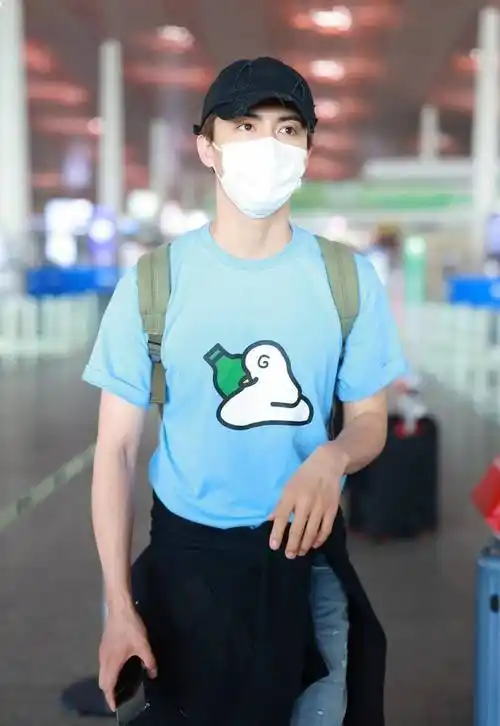 演员马天宇:五岁丧母,曾目睹亲弟被拐走,挣钱后为姐姐买房_母亲_家庭