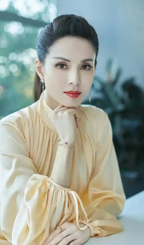 李若彤深夜发帖澄清,网友:真社死_老公_因为_照片