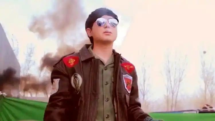 沈腾帅气混剪我是当年军艺校草也有盛世美颜