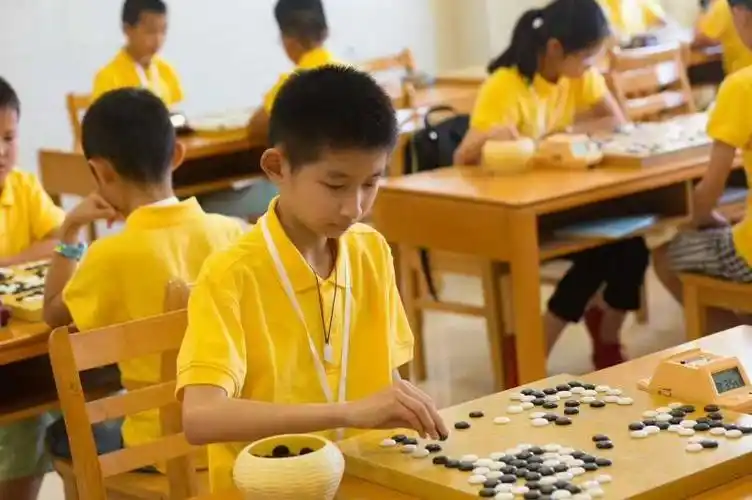 互动吧-小棋手围棋培训学校18年暑假班招生试听