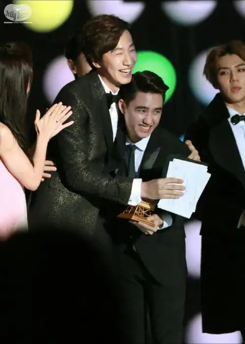 2014mama颁奖盛典 表演