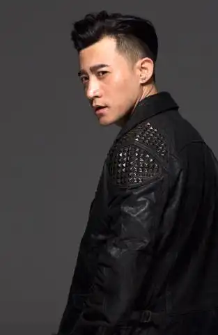 李炜鹏,金志文,金池,黄嘉千4月21日主要演员:郁可唯,郑棋元,亚森?