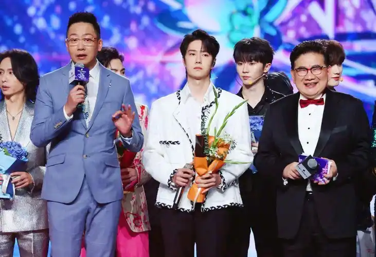 王一博倒计时宣传电影,并非压轴表演,却引来张艺兴方内涵_大合唱_问题