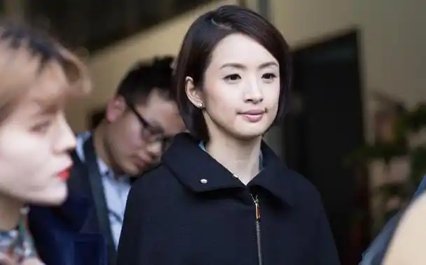 林依晨,堂堂女明星,为何被苛责?