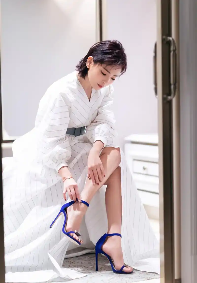 刘涛穿搭一如既往的好看读者对其穿搭赞不绝口