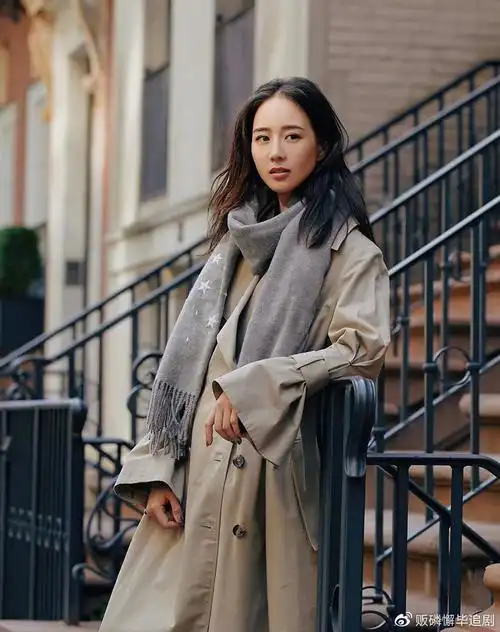 相比事业上的稳步上升,感情问题一直是张钧甯的"软肋",与富商黄凯伟恋