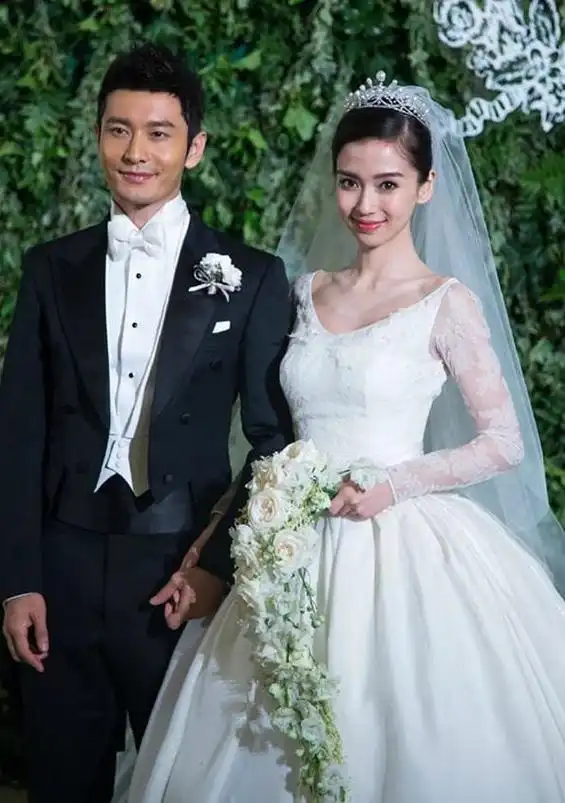 黄晓明婚礼耗资2亿谢霆锋包岛求婚明星结婚豪掷千金难逃离婚