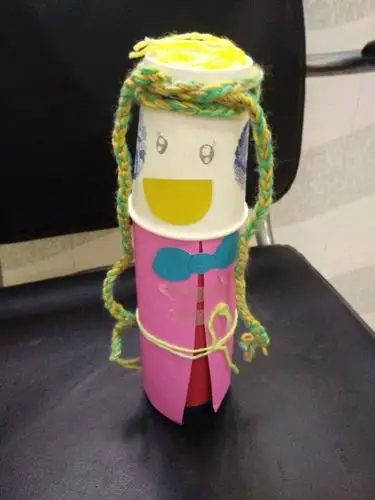 废旧材料手工制作作品展示