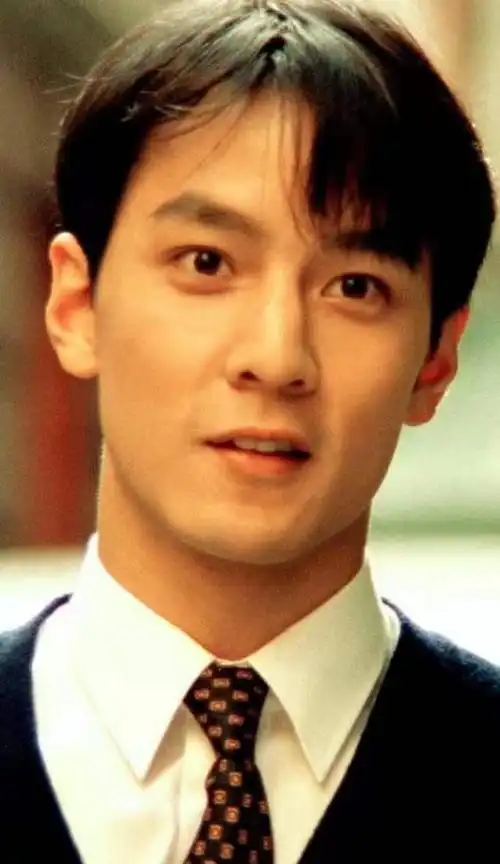 香港男明星名字大全图(香港男明星名字大全30到40岁的)