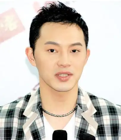 《结婚前规则》欧少杰扮演者沙溢个人资料照片