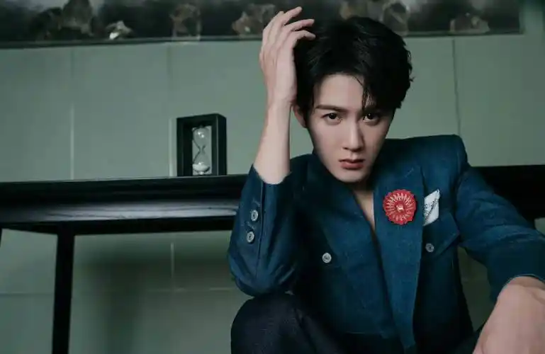 24娱乐瓜 肖战 刘诗诗 迪丽热巴 杨颖 杨洋 任嘉伦 檀健次 张艺兴