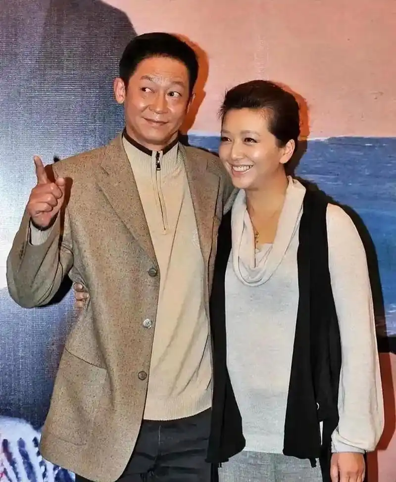 江珊美的自然,美的大气,美的有风韵!