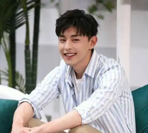 原创从陆展博到邓伦李沁和前男友们为何最后都不欢而散