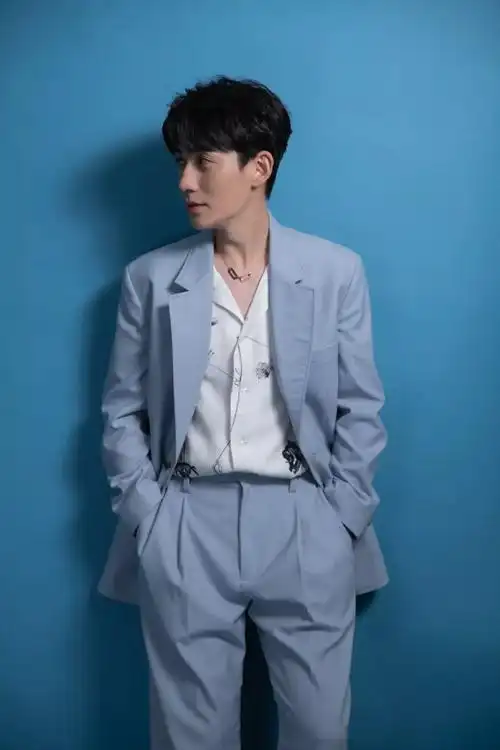 男明星西装营业合集谁是你心中的top1