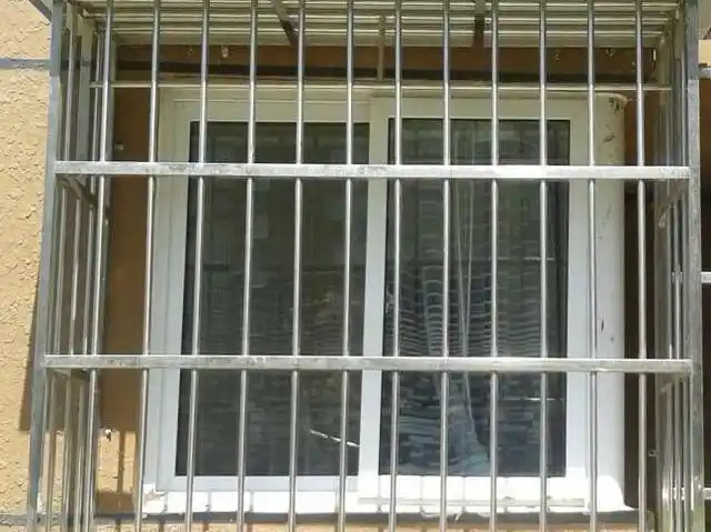 不锈钢防护栏价格2020年最新阳台304不锈钢护栏