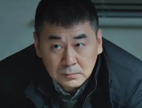 三叉戟:大棍子英勇牺牲!临终遗言让陈建斌泪崩!郭局长却慌了