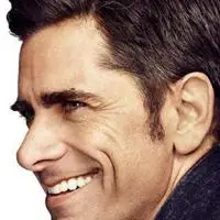 欧美帅气的胡渣熟男_微信成熟稳重头像_微信头像图片大全