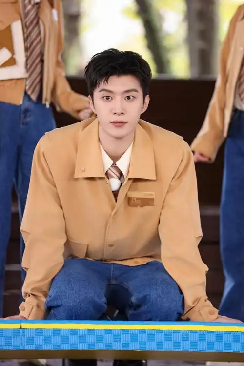 10准时锁定#奔跑吧#,观看时请务必牢记老板@范丞丞adam0616的口号