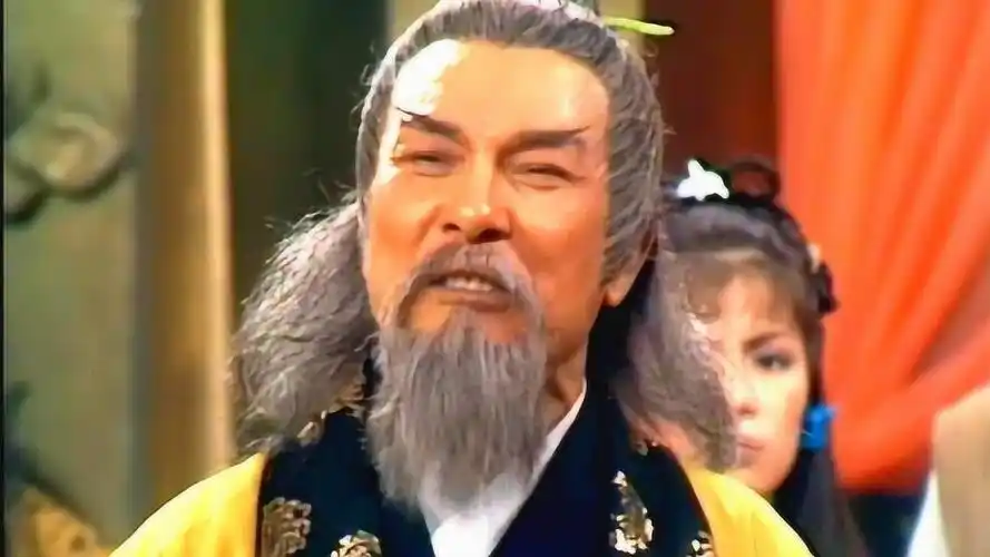 裘千仞只凭一己之力单挑全真教