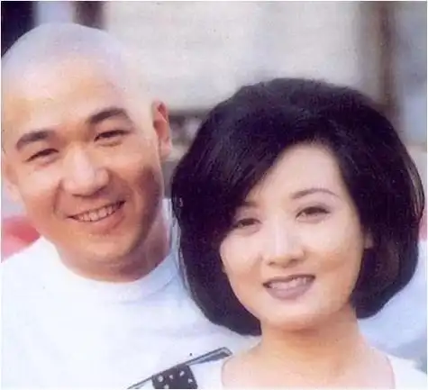 张国立坦言非完美丈夫前妻成心中遗憾与邓婕携手共创新生活