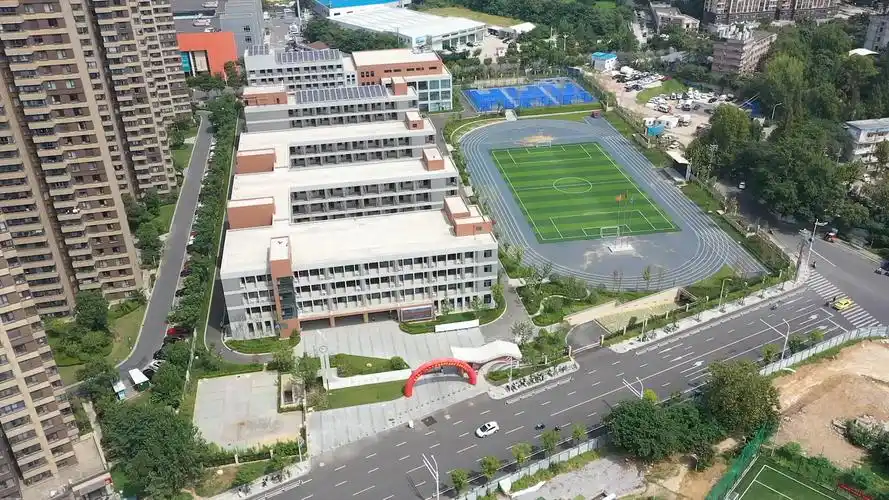 开启"一校两址"办学!燕子矶中学迈皋桥校区迎来首批高一新生!